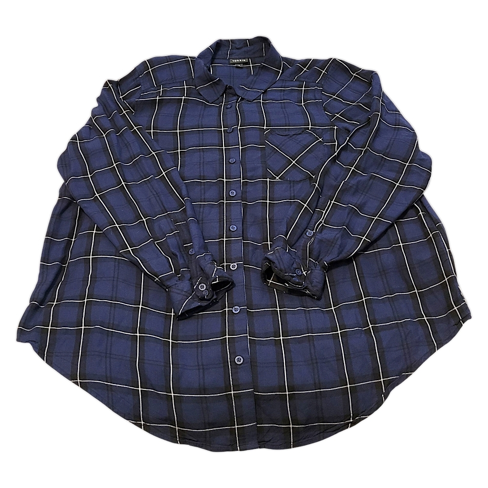 Torrid Womens Size 2 (2X) Blue And White Plaid Button Up Collared Blouse